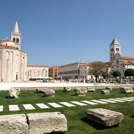 Holliday In Zadar, Croatia アパート *